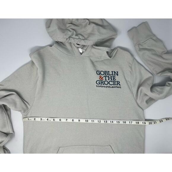 Goblin & the Grocer bistro.pub.market BeverlyShores, Indiana size X Pre-Owned - Picture 4 of 7